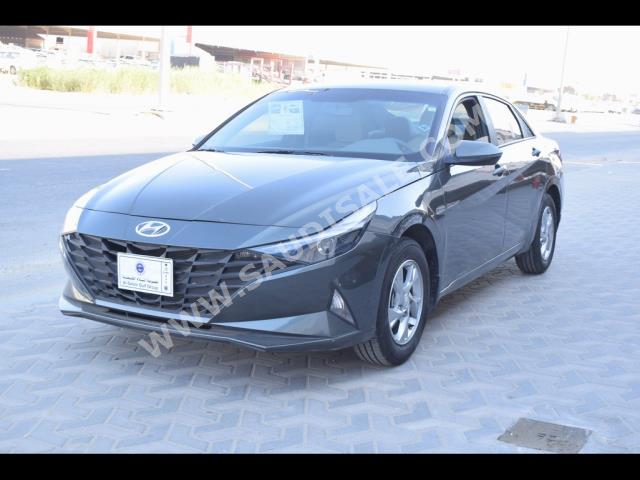2021 هيونداي النترا