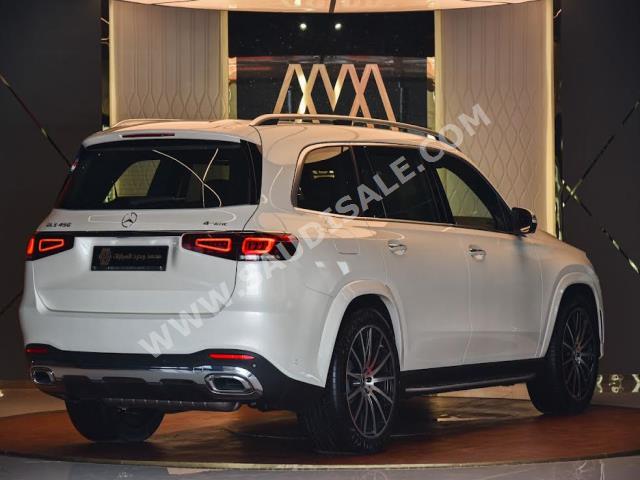 2022 مرسيدس - بنز جي إل إس 450