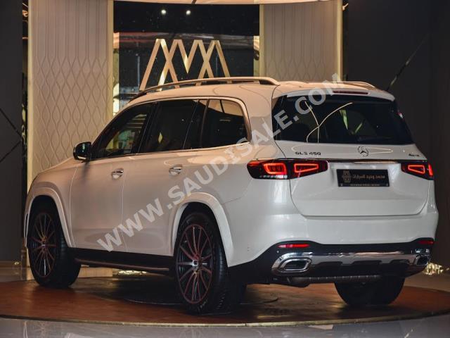 2022 مرسيدس - بنز جي إل إس 450