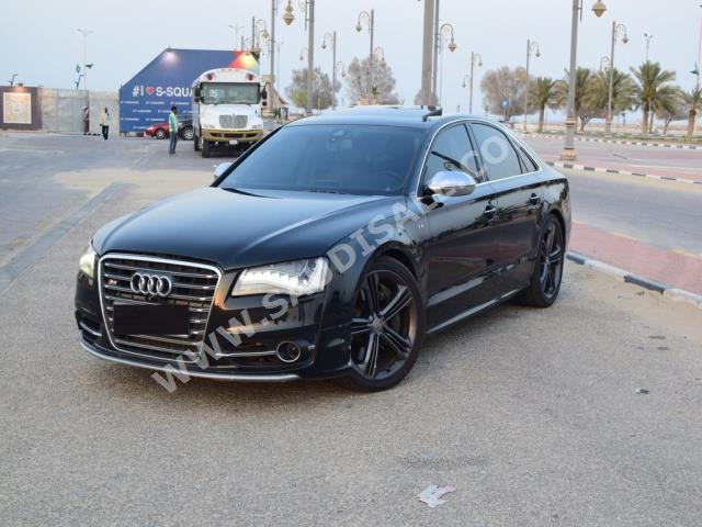 2010 Audi S8