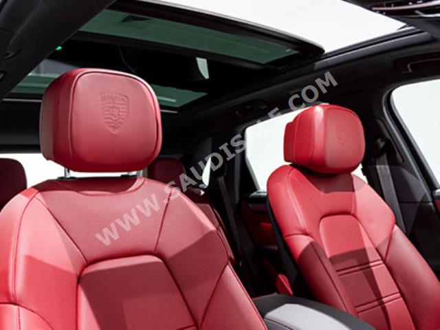 2023 بورش كايين بلاتينيوم اديشن