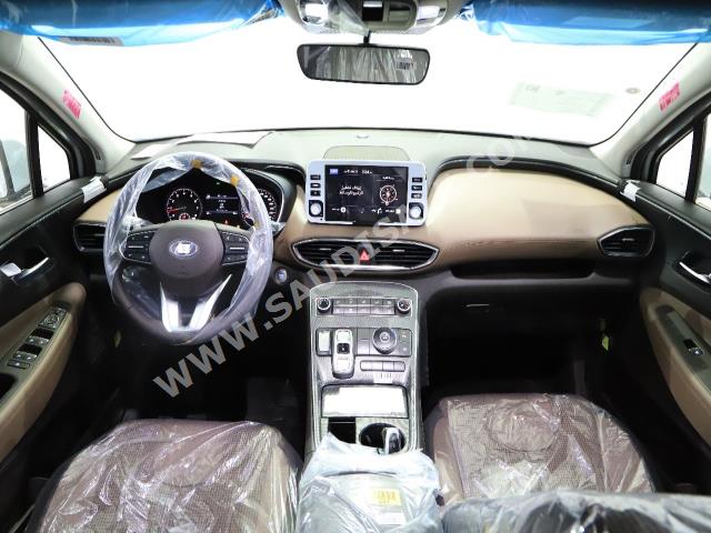 2023 هيونداي سانتا في