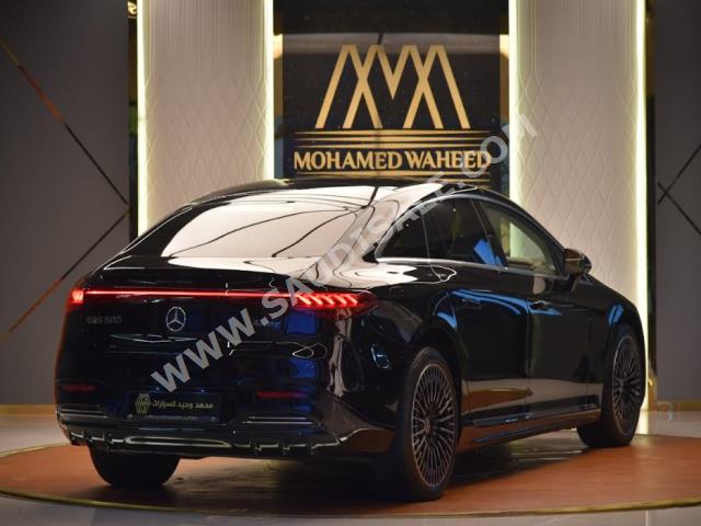 2022 مرسيدس - بنز إي كيو إس 580