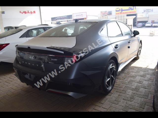 2024 هيونداي سوناتا سمارت بلس