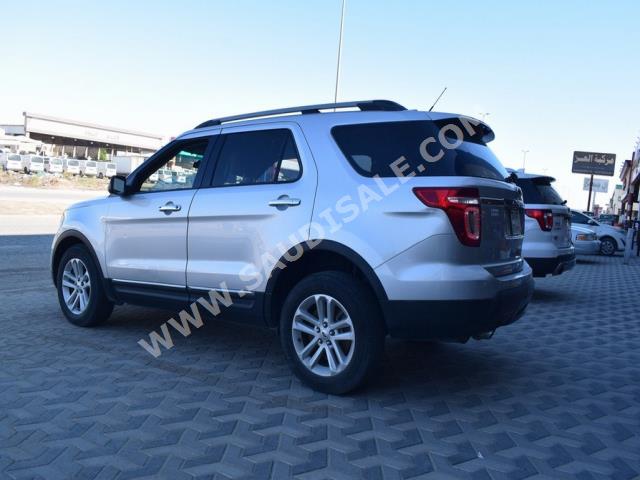 2013 فورد اكسبلورر