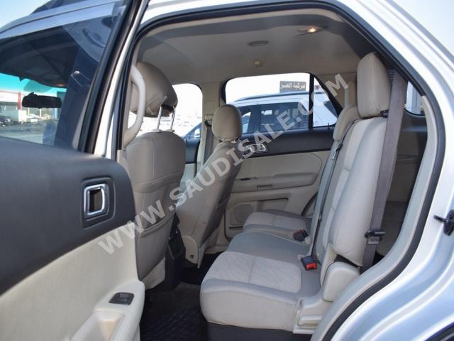 2013 فورد اكسبلورر