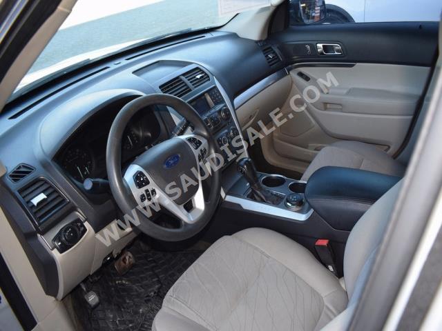 2013 فورد اكسبلورر