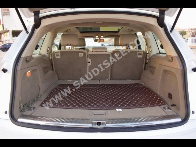 2010 اودي كيو 7 اس لاين