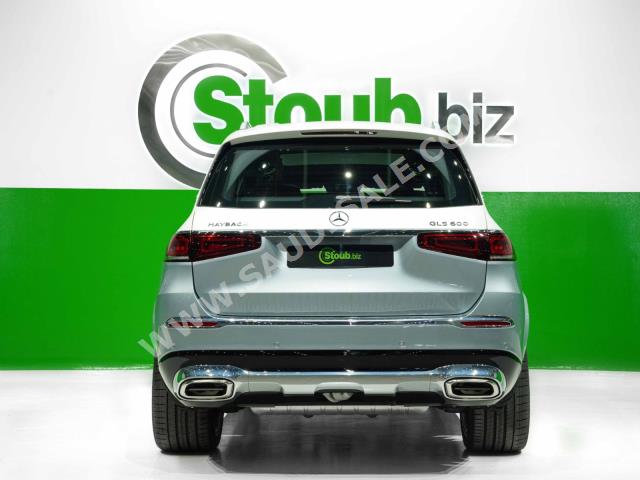 2023 مرسيدس - بنز جي إل إس 600 مايباخ