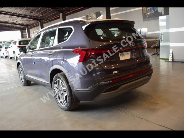 2023 هيونداي سانتا في