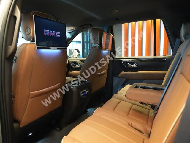 2023 جي ام سي يوكون اصدار خاص