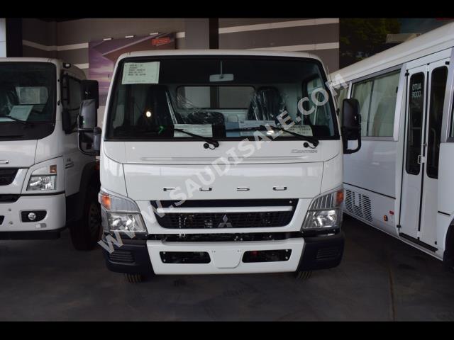 2023 Mitsubishi Fuso Canter