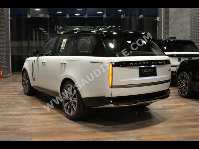 2023 لاند روفر رينج روفر اتش اس اي