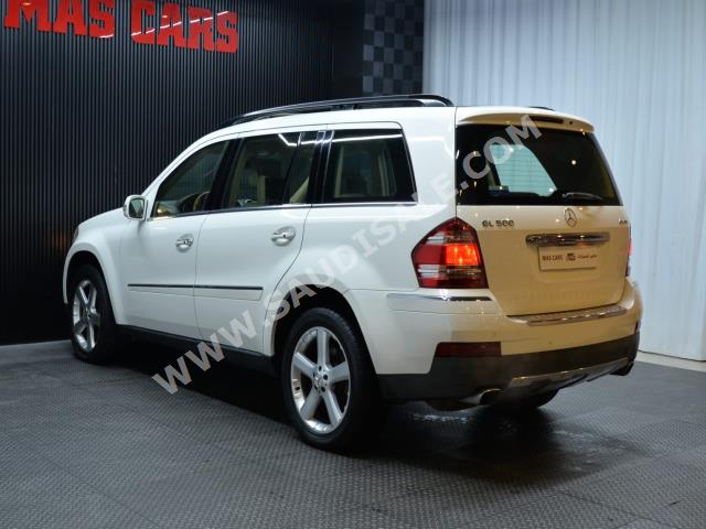 2007 مرسيدس - بنز جي إل 500