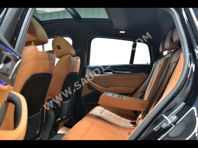 2019 بي ام دبليو الفئة اكس 4