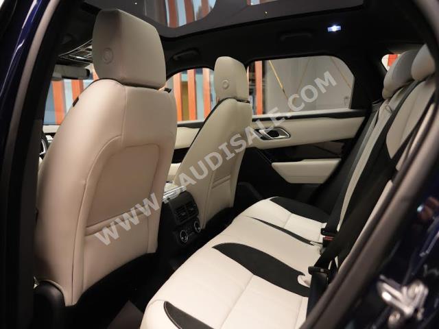 2023 لاند روفر رينج روفر فيلار أر - دايناميك