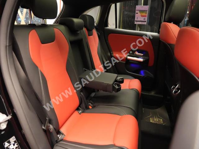 2022 مرسيدس - بنز جي إل أي 35 أي إم جي