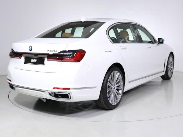 2022 بي ام دبليو الفئة السابعة 740 إل أي