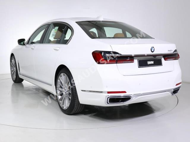 2022 بي ام دبليو الفئة السابعة 740 إل أي