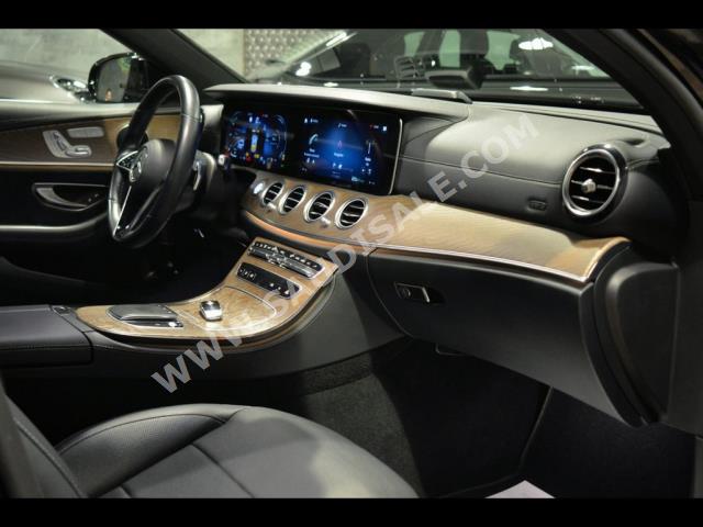 2021 مرسيدس - بنز إي 300