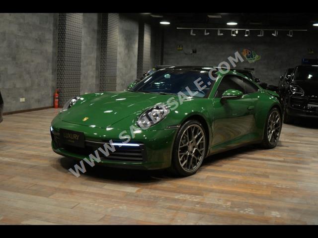 2021 بورش 911 كاريرا