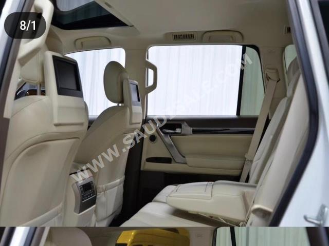 2017 لكزس جي إكس 460