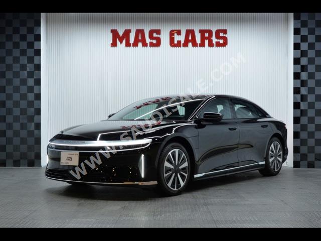 2024 لوسيد اير بيور