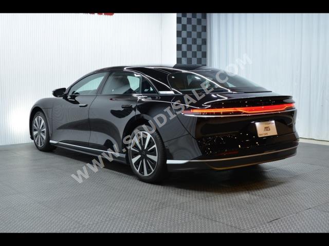 2024 لوسيد اير بيور