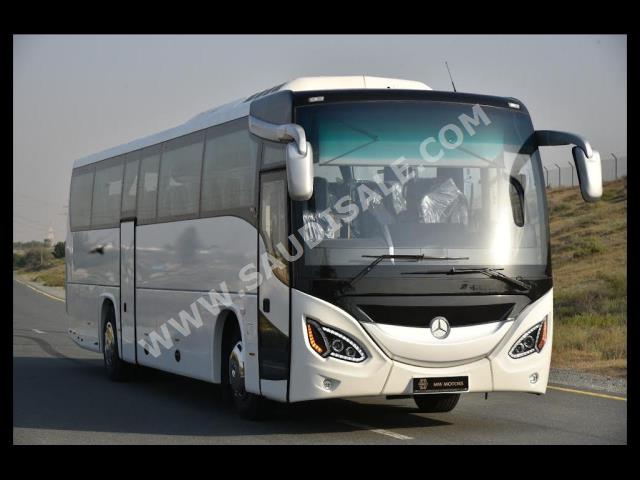 2023 مرسيدس - بنز إم بي 140