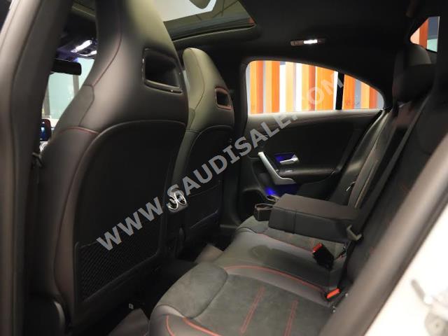 2023 مرسيدس - بنز سي إل أي 250 أي إم جي