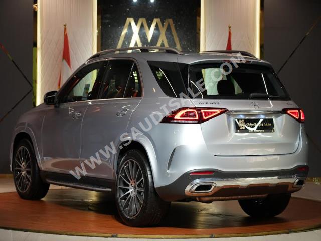 2023 مرسيدس - بنز جي إل إي 450 أي إم جي