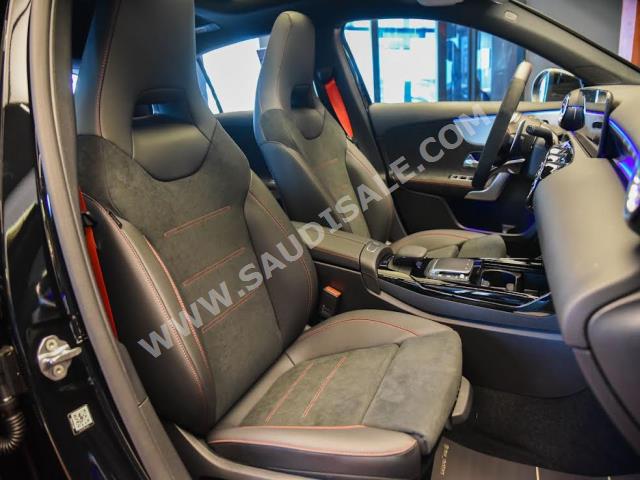 2023 مرسيدس - بنز أي 35