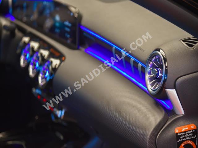 2023 مرسيدس - بنز أي 35