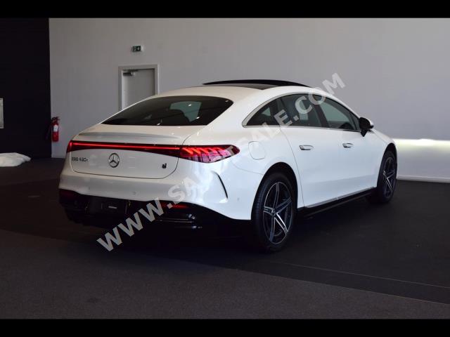 2023 مرسيدس - بنز إي كيو إس 450+