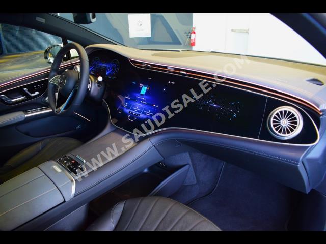 2023 مرسيدس - بنز إي كيو إس 450+