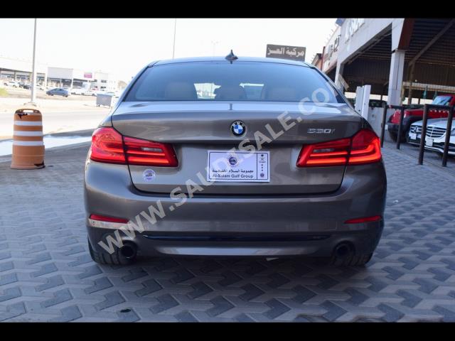 2017 بي ام دبليو الفئة الخامسة 530 أي