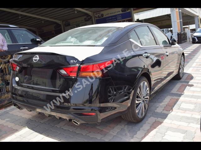 2023 نيسان التيما