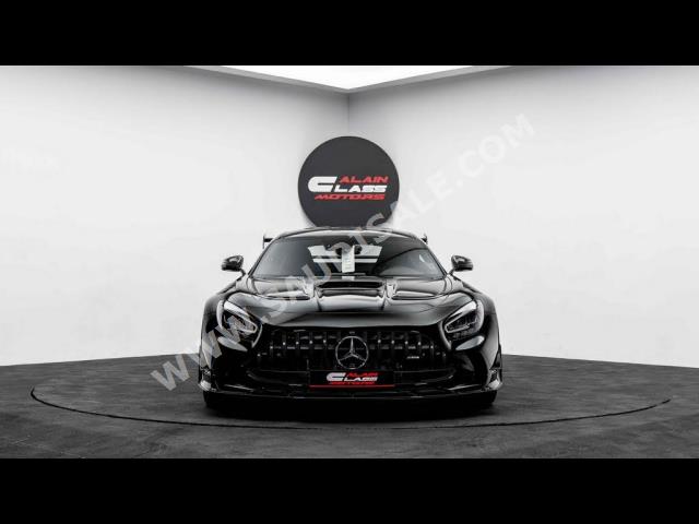 2021 مرسيدس - بنز جي تي بلاك سيريس