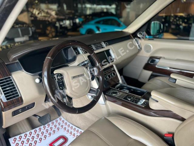 2014 لاند روفر رينج روفر فوج اس اي