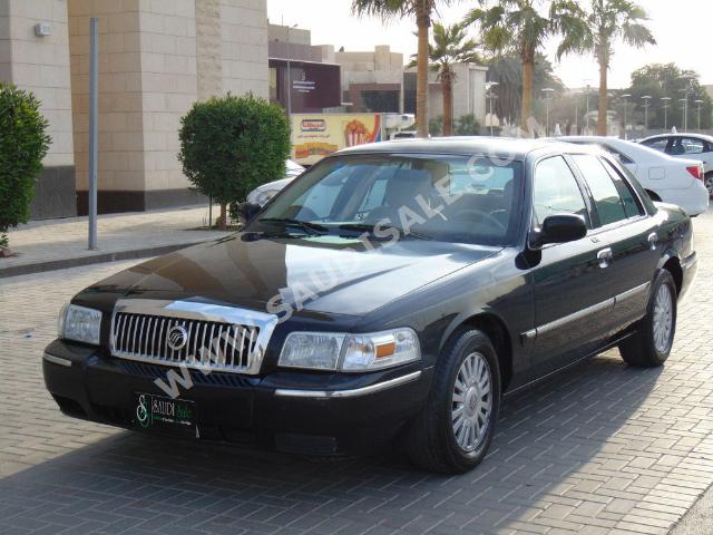 2007 فورد كراون فكتوريا