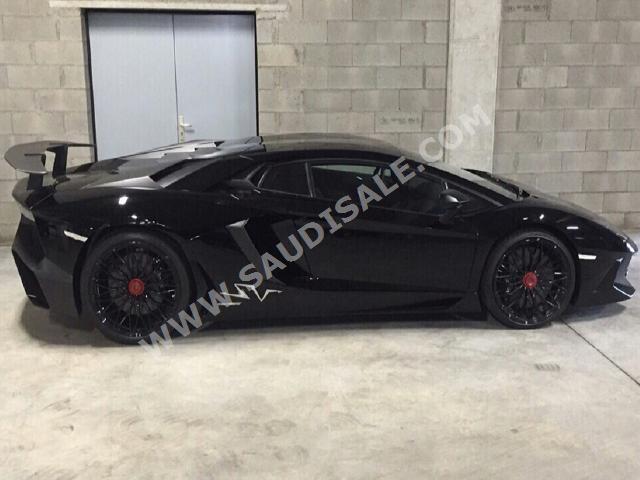 2015 Lamborghini Aventador SV