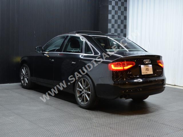 2015 اودي اي 4