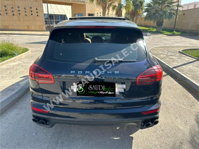 2016 بورش كايين اس