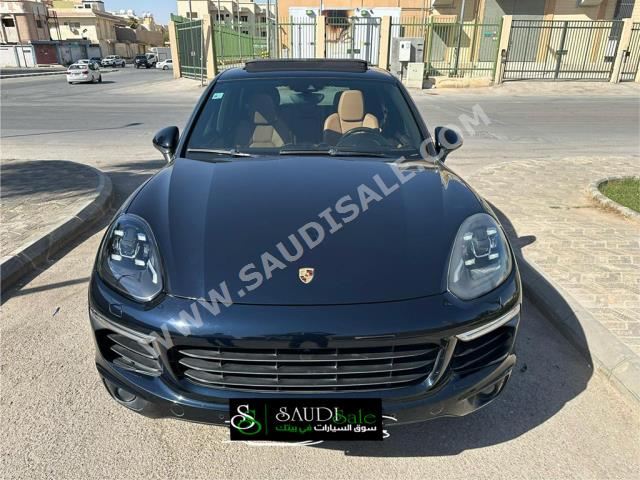 2016 بورش كايين اس