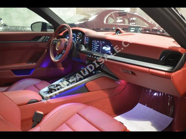 2023 بورش 911 كاريرا