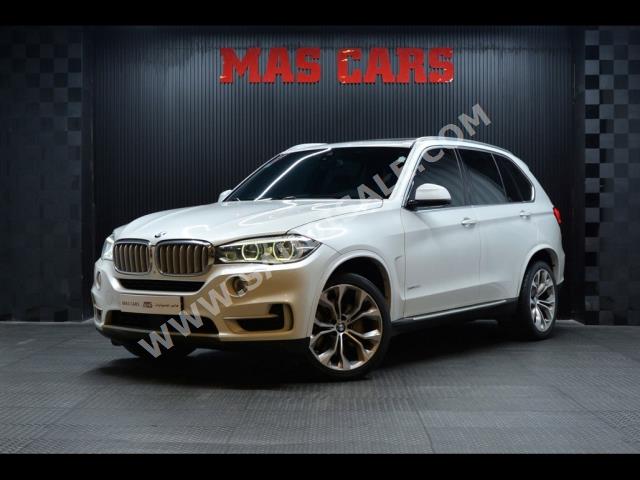 2015 بي ام دبليو الفئة اكس 5