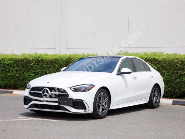 2023 مرسيدس - بنز سي 300