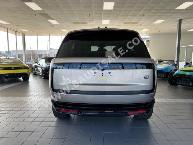 2023 لاند روفر رينج روفر فوج اس اي