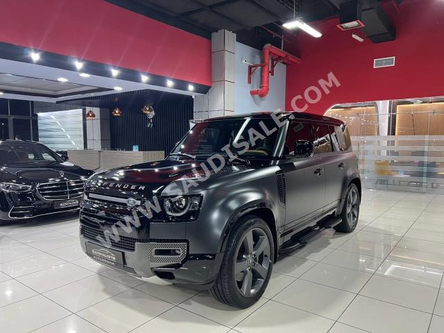 2023 لاند روفر ديفيندر إصدار كارباثيان