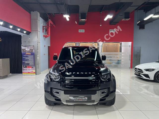 2023 لاند روفر ديفيندر إصدار كارباثيان